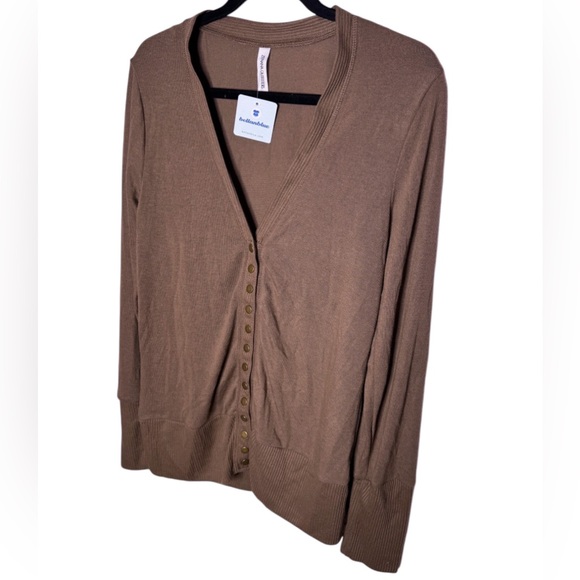 NWT | Zenana Outfitters | Button-Front Cardigan | XL - Picture 2 of 6